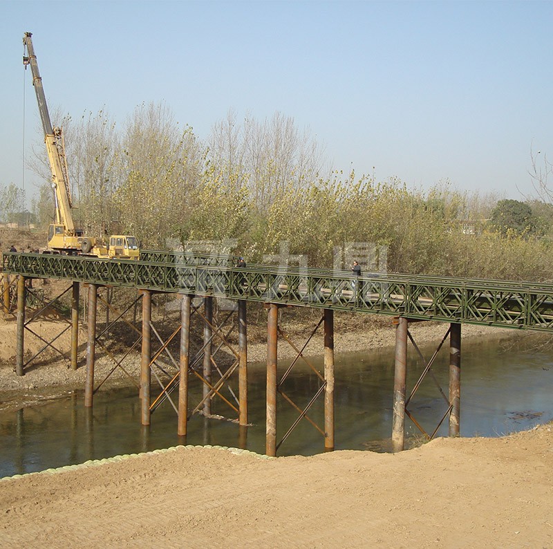 北京城(cheng)建石傢莊(zhuang)鋼(gang)便(bian)橋(qiao)
