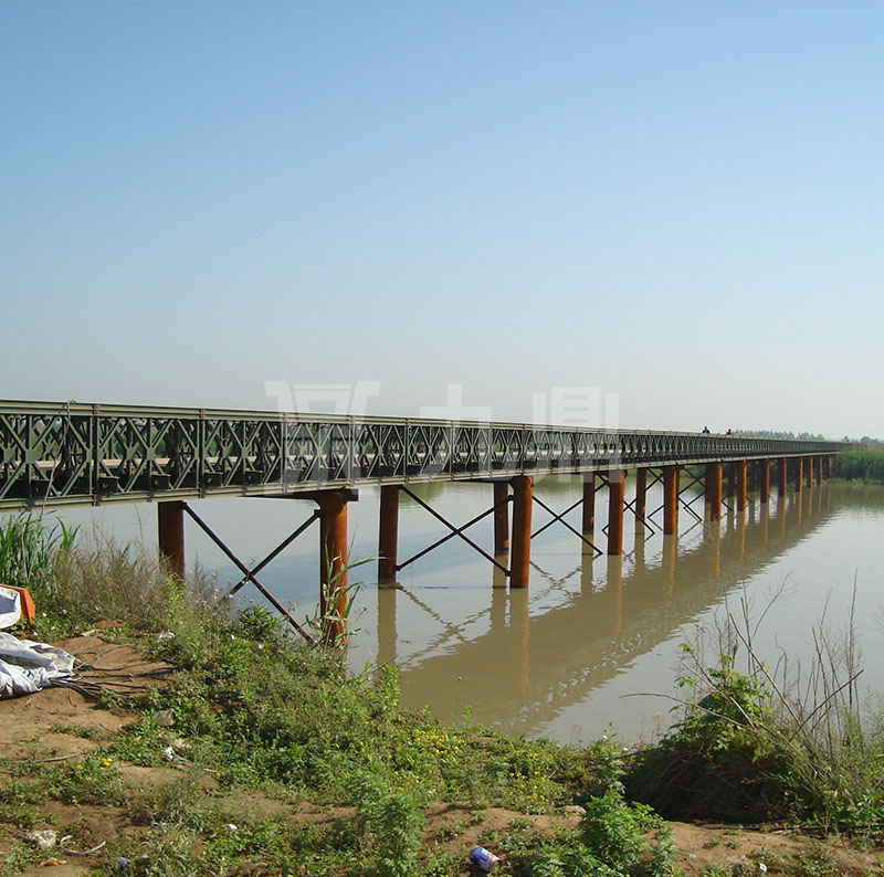 標(biao)準鋼(gang)便(bian)橋