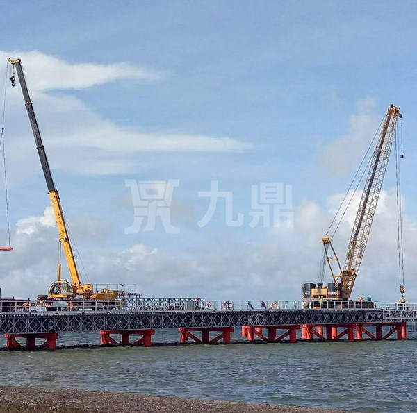 中交三航青島(dao)跨(kua)海(hai)大橋(qiao)防(fang)腐鋼便(bian)橋